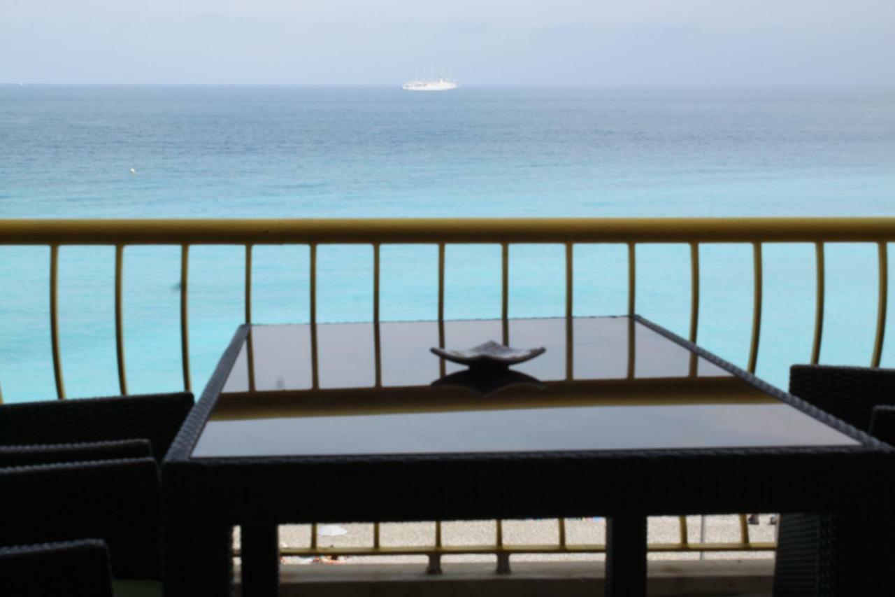 Beachfront Apartment Promenade Des Anglais Nicea Zewnętrze zdjęcie